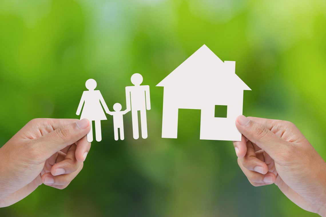 BİR TAŞINMAZ MALİKİ OLMAYAN BİR ÜÇÜNCÜ KİŞİ TARAFINDAN KİRAYA VERİLİRSE MALİKİN DURUMU VE KİRA SÖZLEŞMESİNİN GEÇERLİLİĞİ NEDİR?